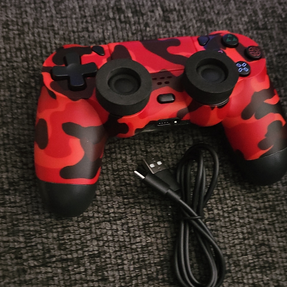 Red Camo Wireless Game Controllers